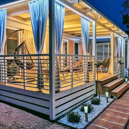 J & R Mobile Homes Biograd Na Moru Luaran gambar