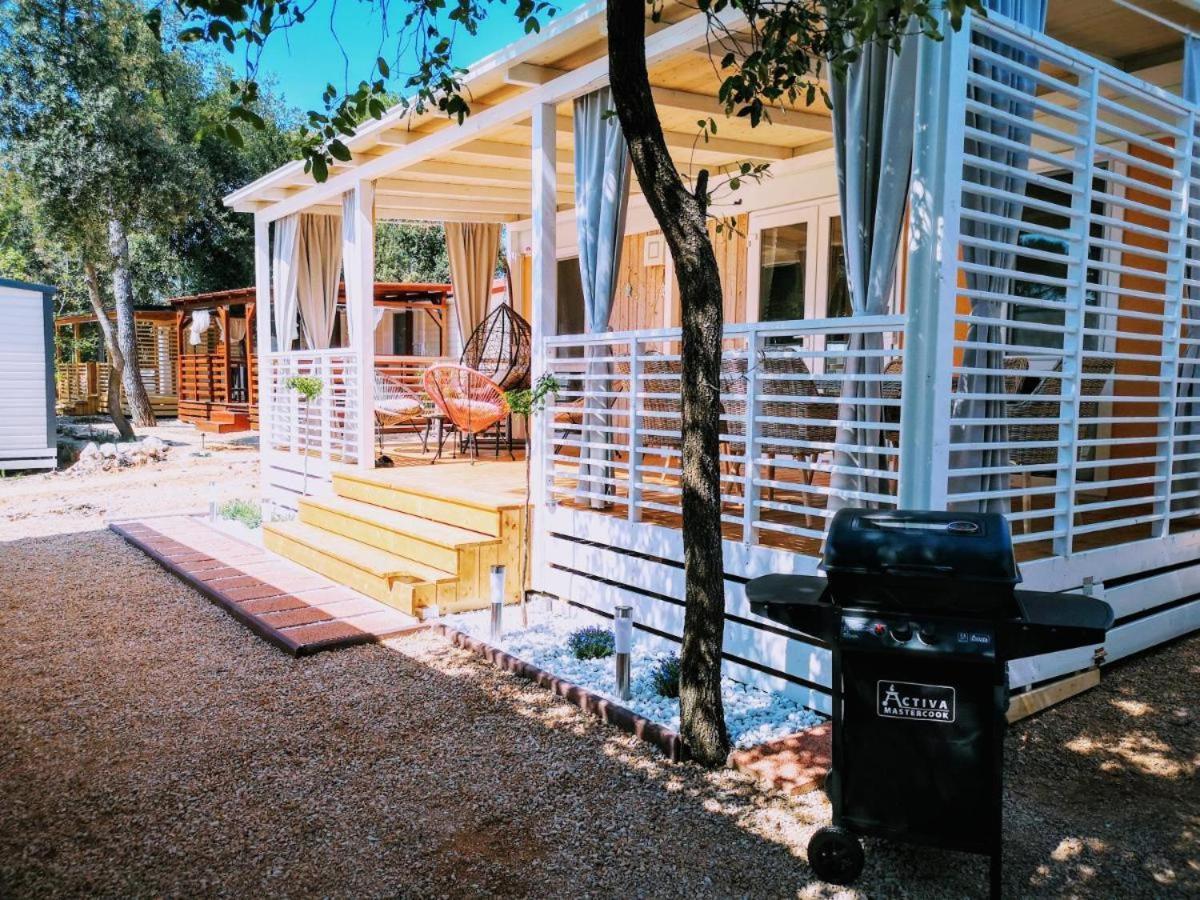 J & R Mobile Homes Biograd Na Moru Luaran gambar
